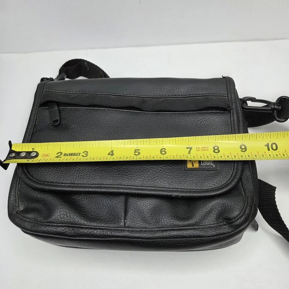 Case Logic Black Camera Bag Shoulder Strap Padded Organizer DSLR Film